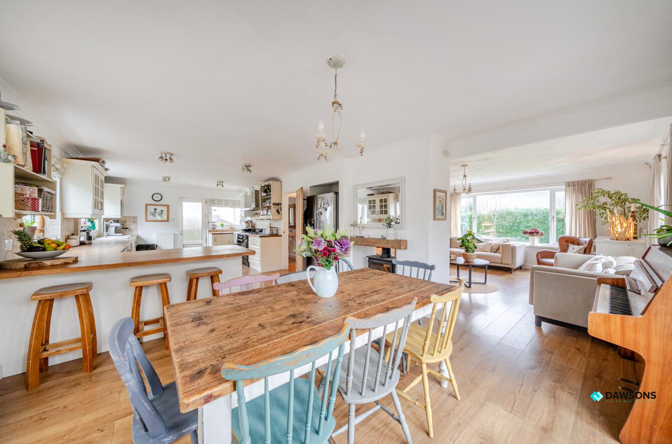 Pennard Drive, Southgate, Swansea, SA3 2DP